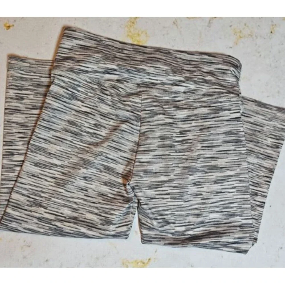 Justice Active Cropped Leggings | Girls Size 10 | Gray Black Space-Dye | EUC